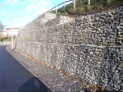石笼挡墙