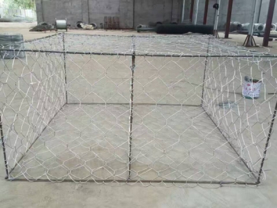 铅丝石笼